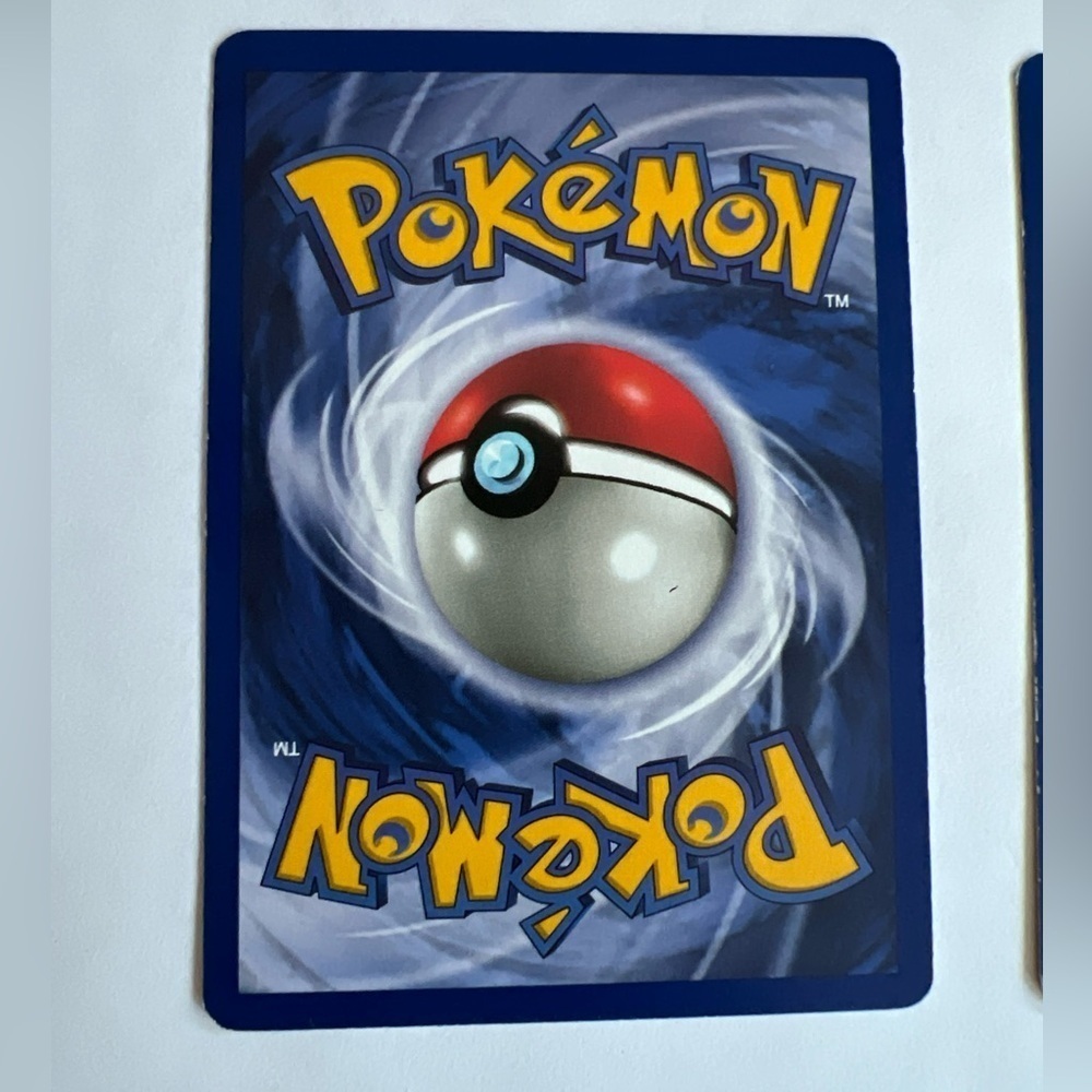 Pokemon 1995 Machop Machoke Two Set Of cards Collectors Game Vintage - Picture 5 of 6